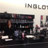 “The Tablet is the King, We Provide the Throne and the Guards” Makeup Shop