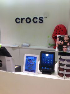 Maclocks iPad locks Crocs Touristpads