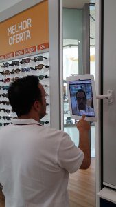 Virtual Mirror Tablet Kiosks 6