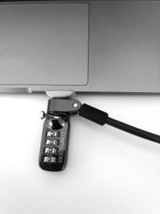 MacBook Pro 2018 lock