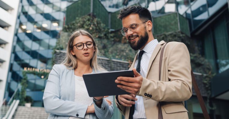 iPad Air vs. iPad 11: The Best iPads for Work and Business in 2025
