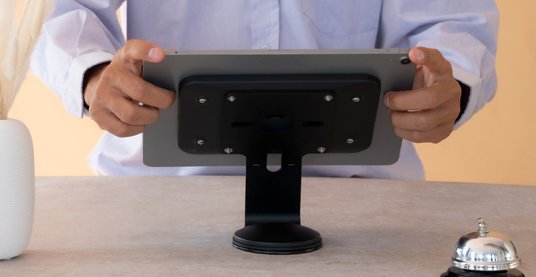 Universal IT Mount VESA