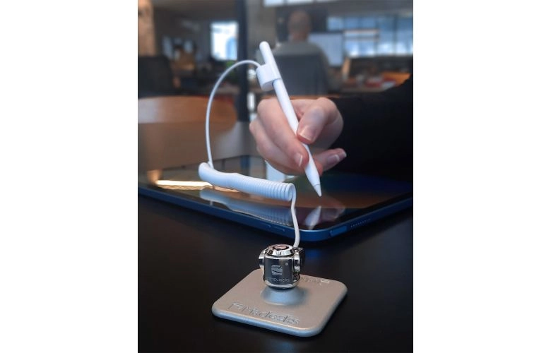 apple-pencil-cable-lock-and- apple-pencil-cable-lock-and-